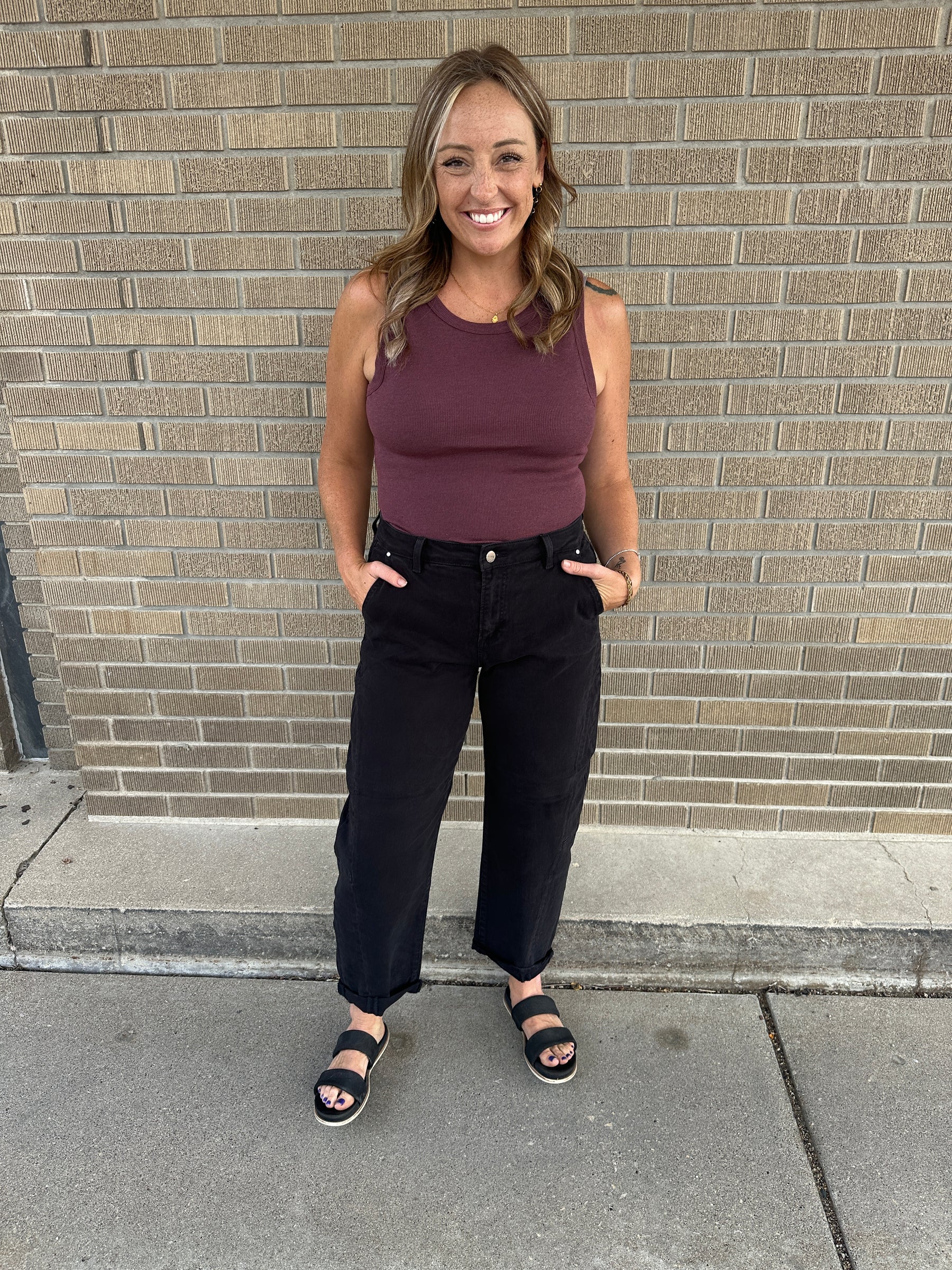 Black Barrel Jeans
