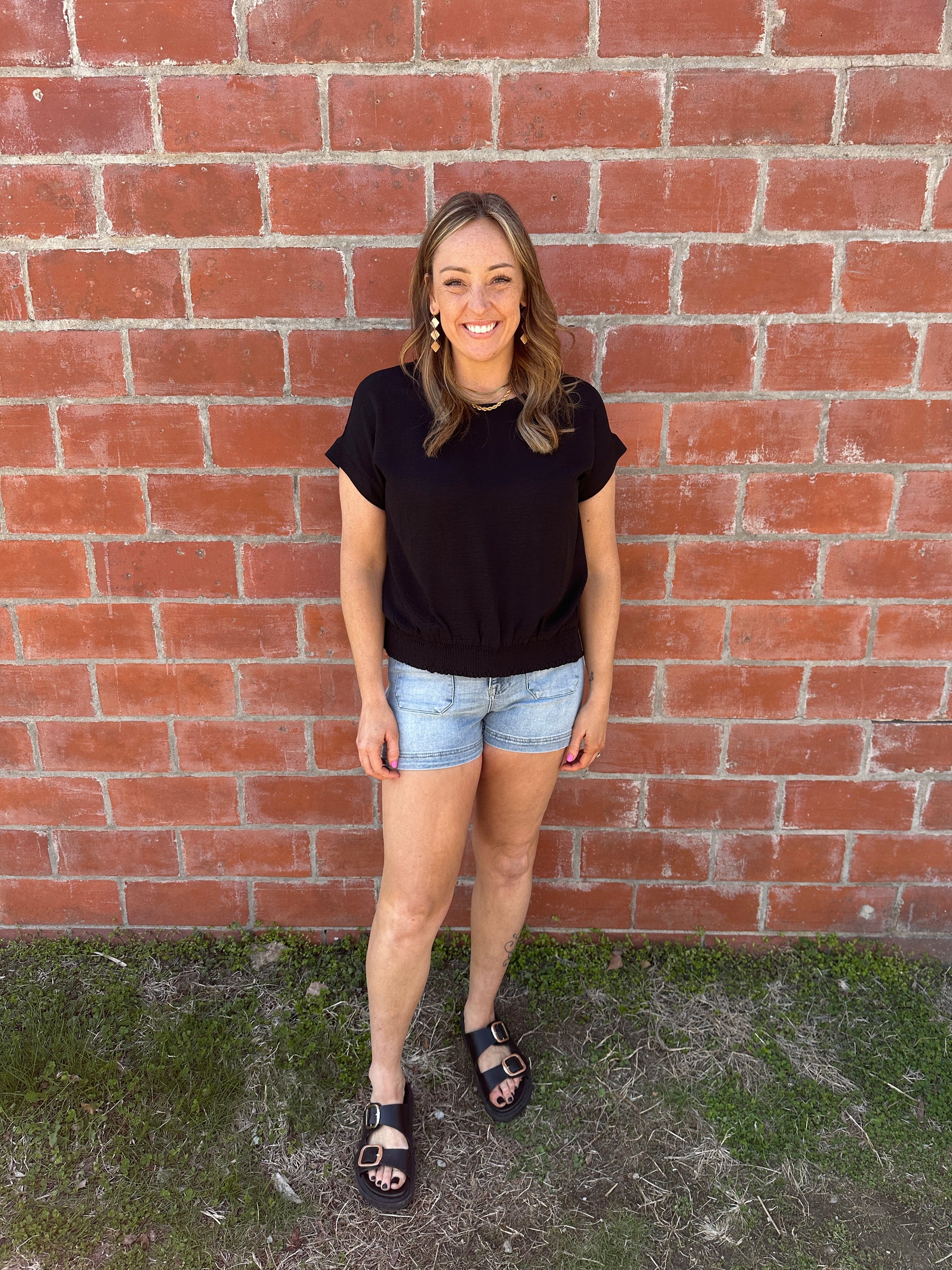 Smocked Hem Crinkle Top - Black