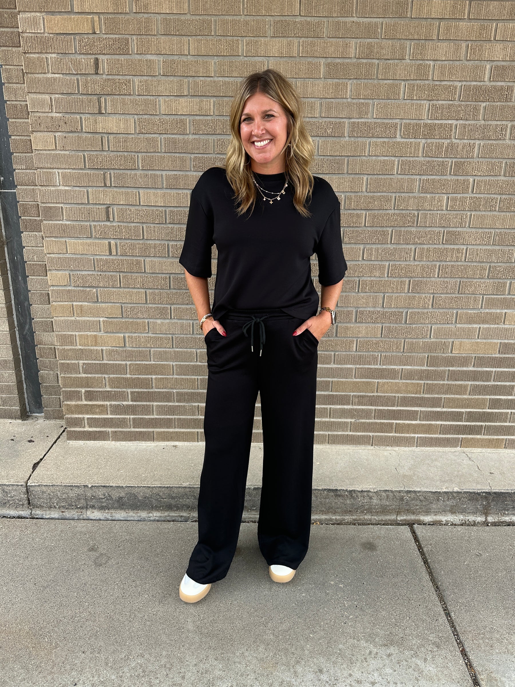 Lounge All Day Pants - Black