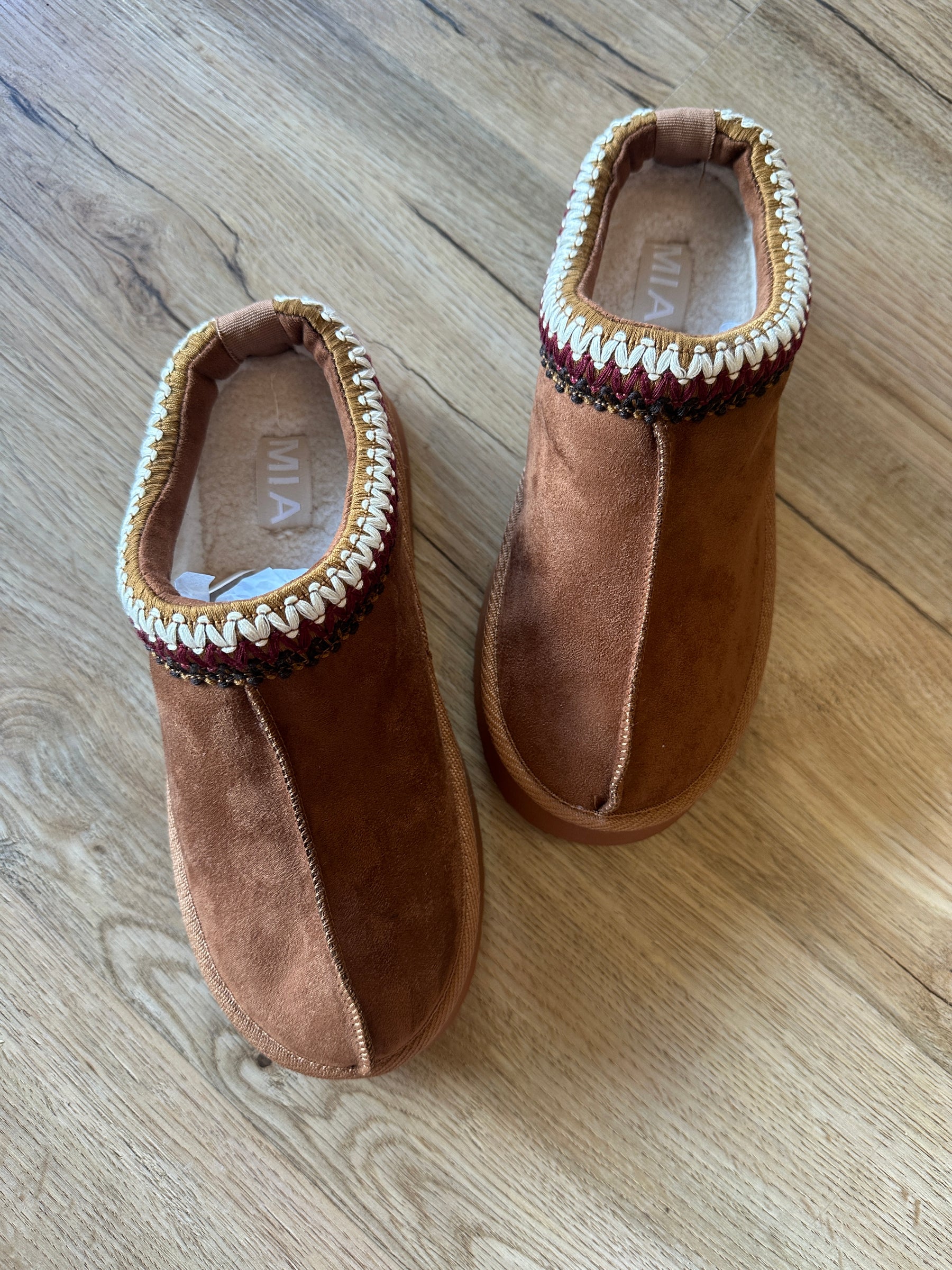 Uggg Dupes by Mia Shoes- Congac