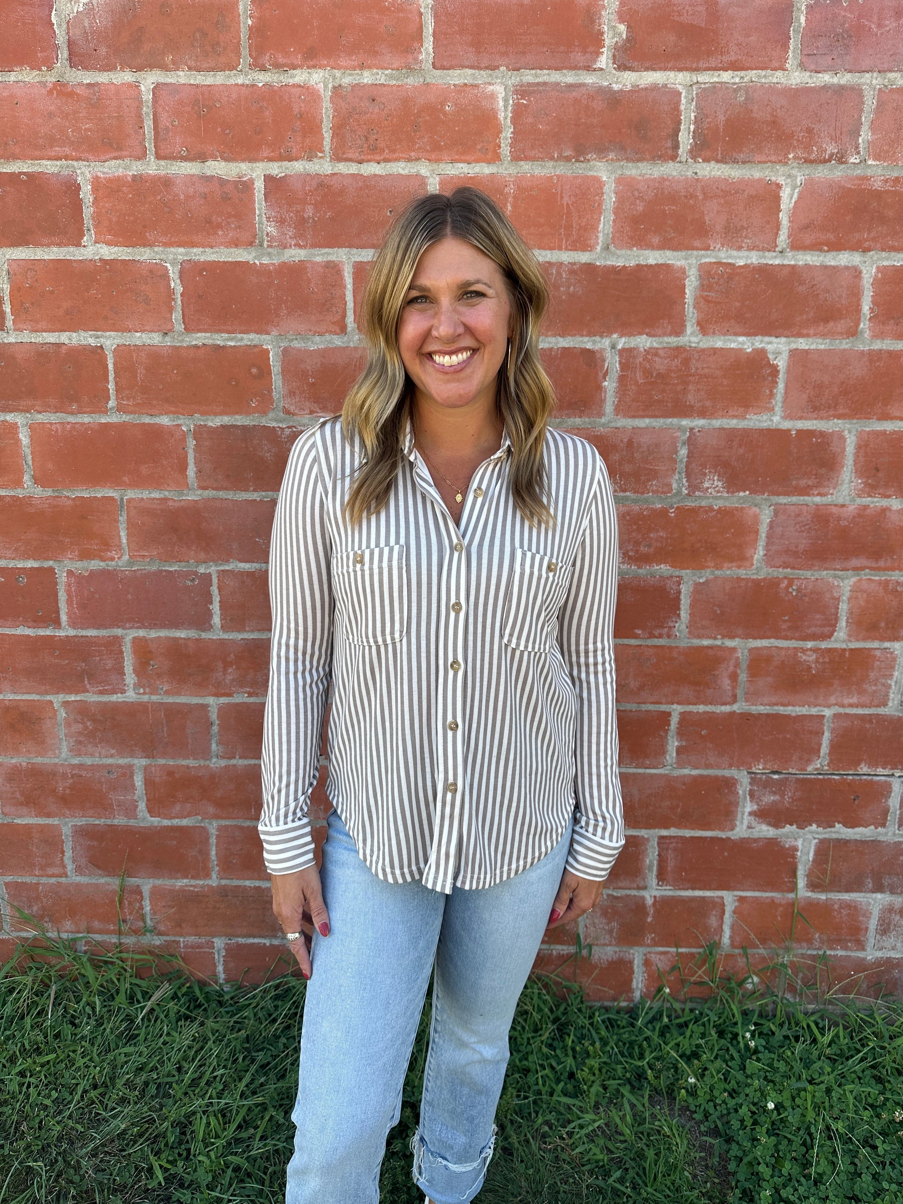Buttery Soft Button Down - Mocha