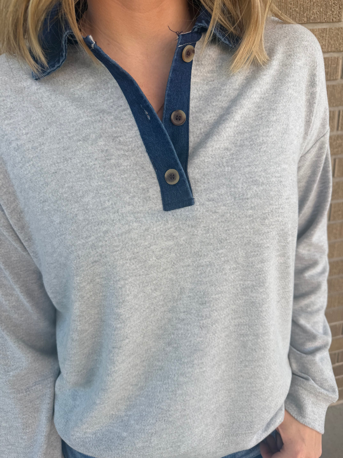 Crest Pulloever - Heathered Grey