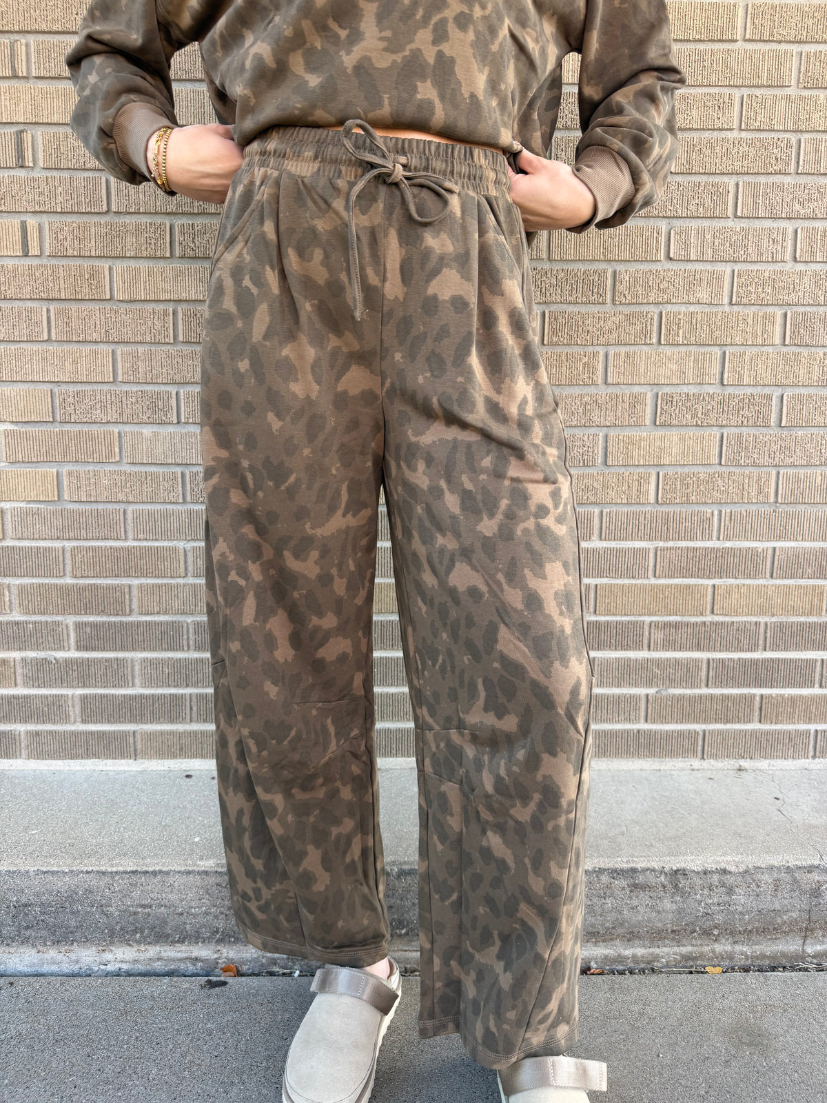 Baddie Abstract Barrel Sweatpants
