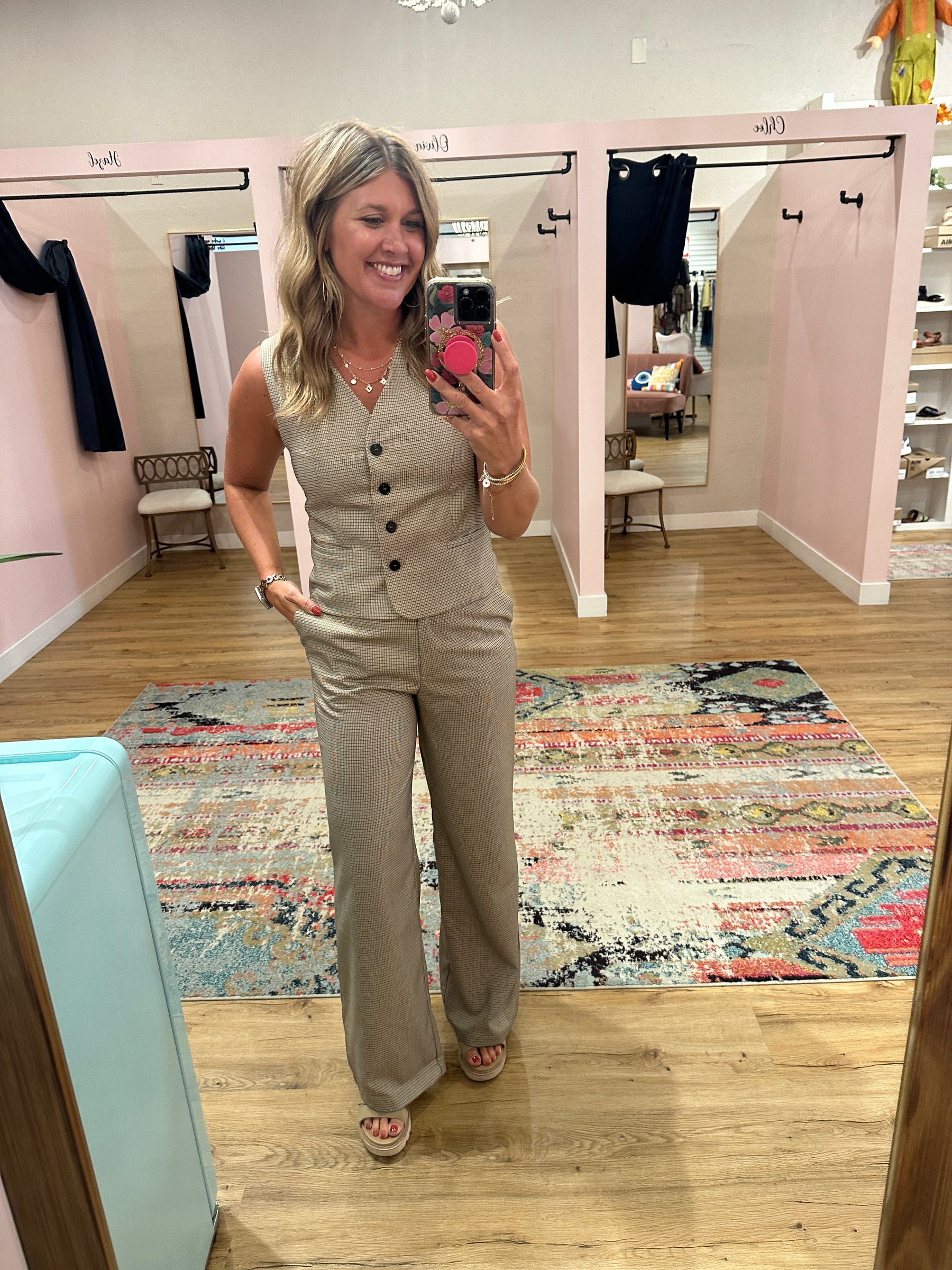 Showstopper Plaid Pants