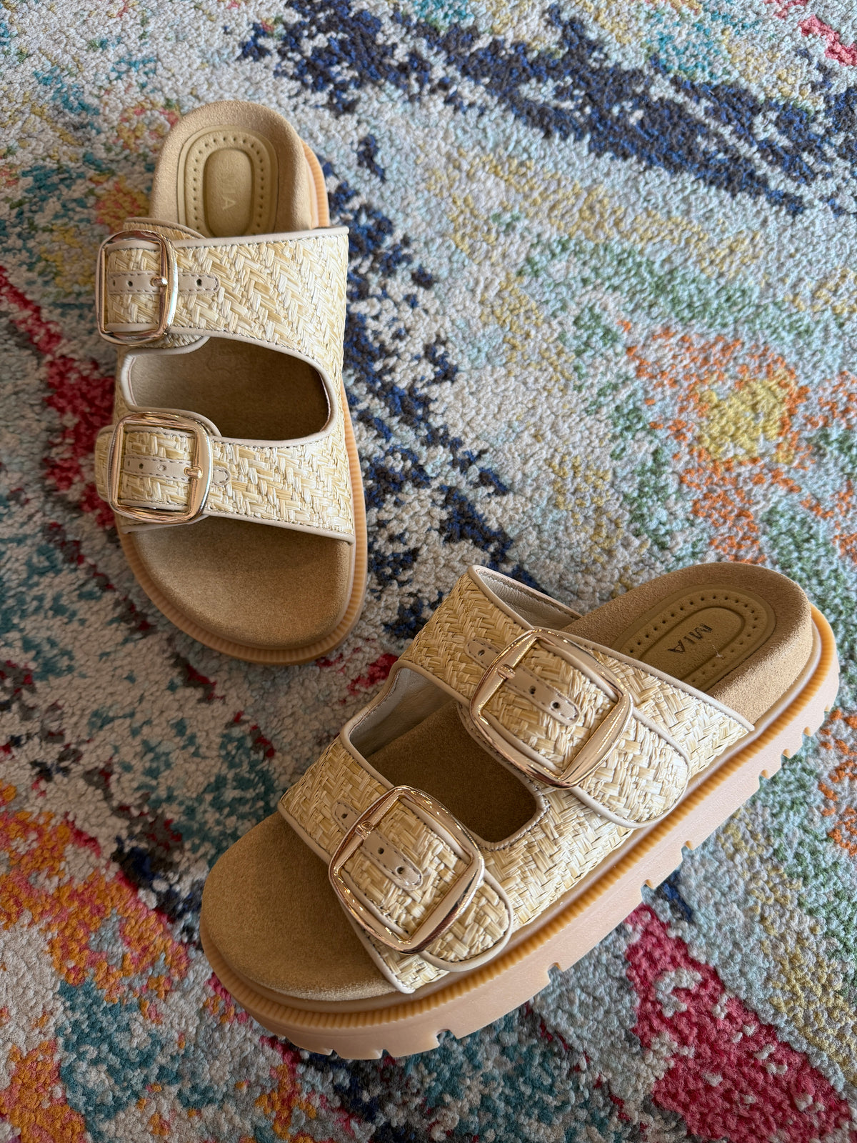 Raffia Slides