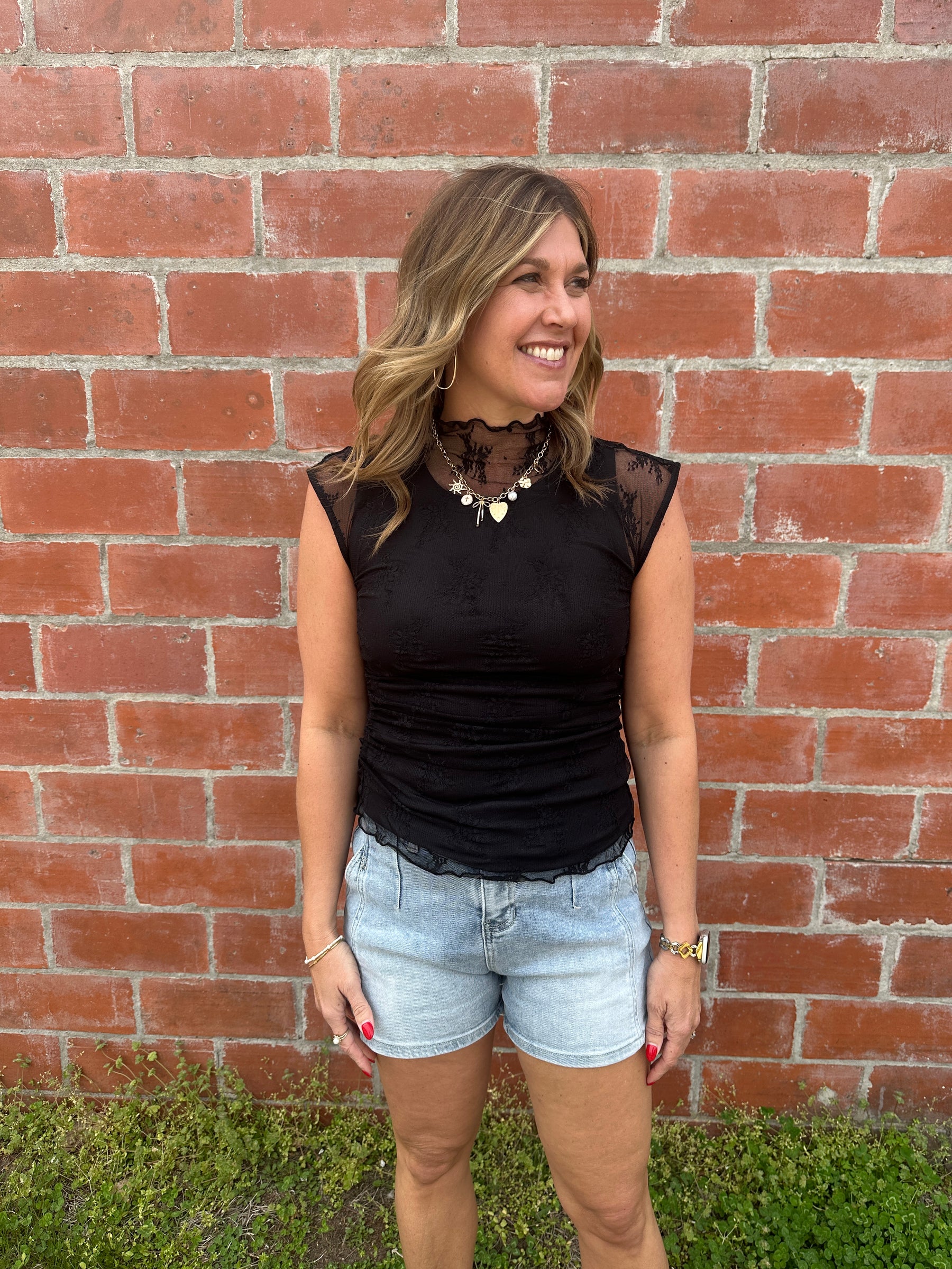 Sleeveless Lace Layer - Black