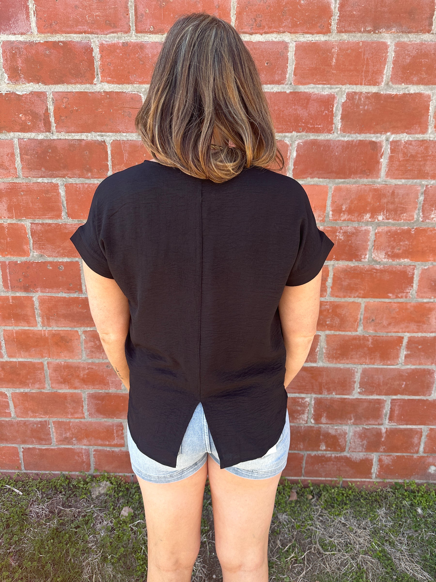 Smocked Hem Crinkle Top - Black