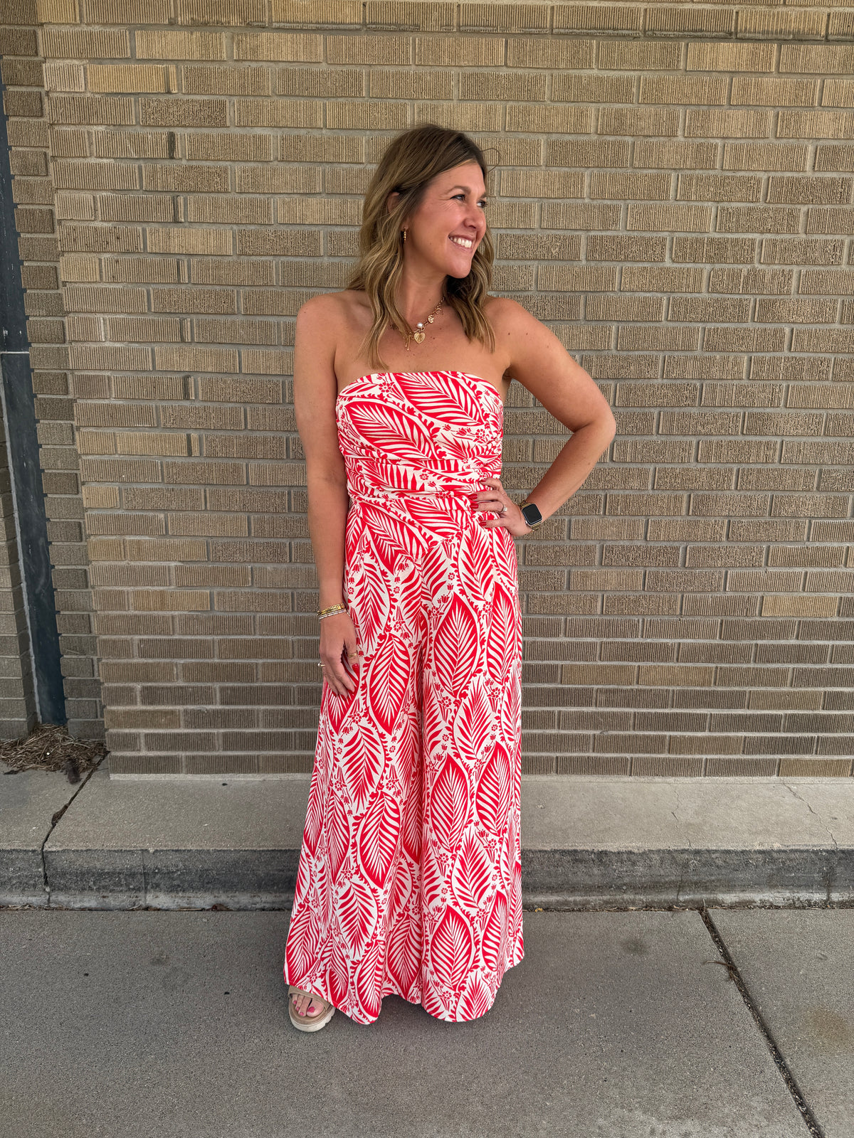 That One Red Floral Set