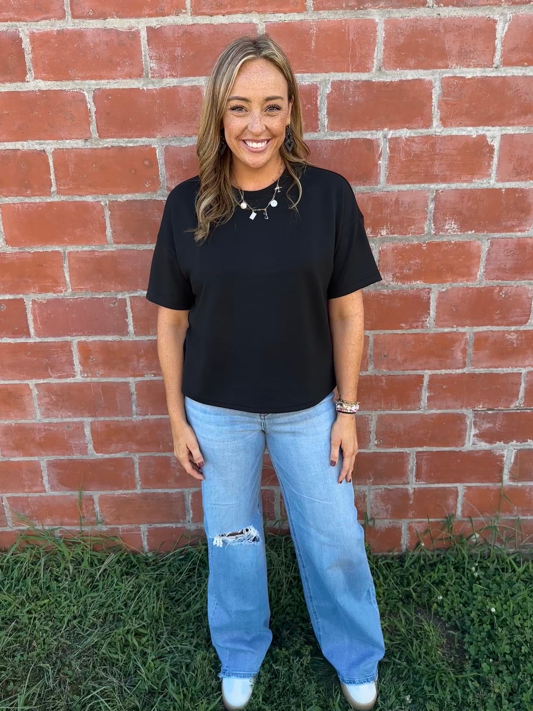 Corrie Tee - Black