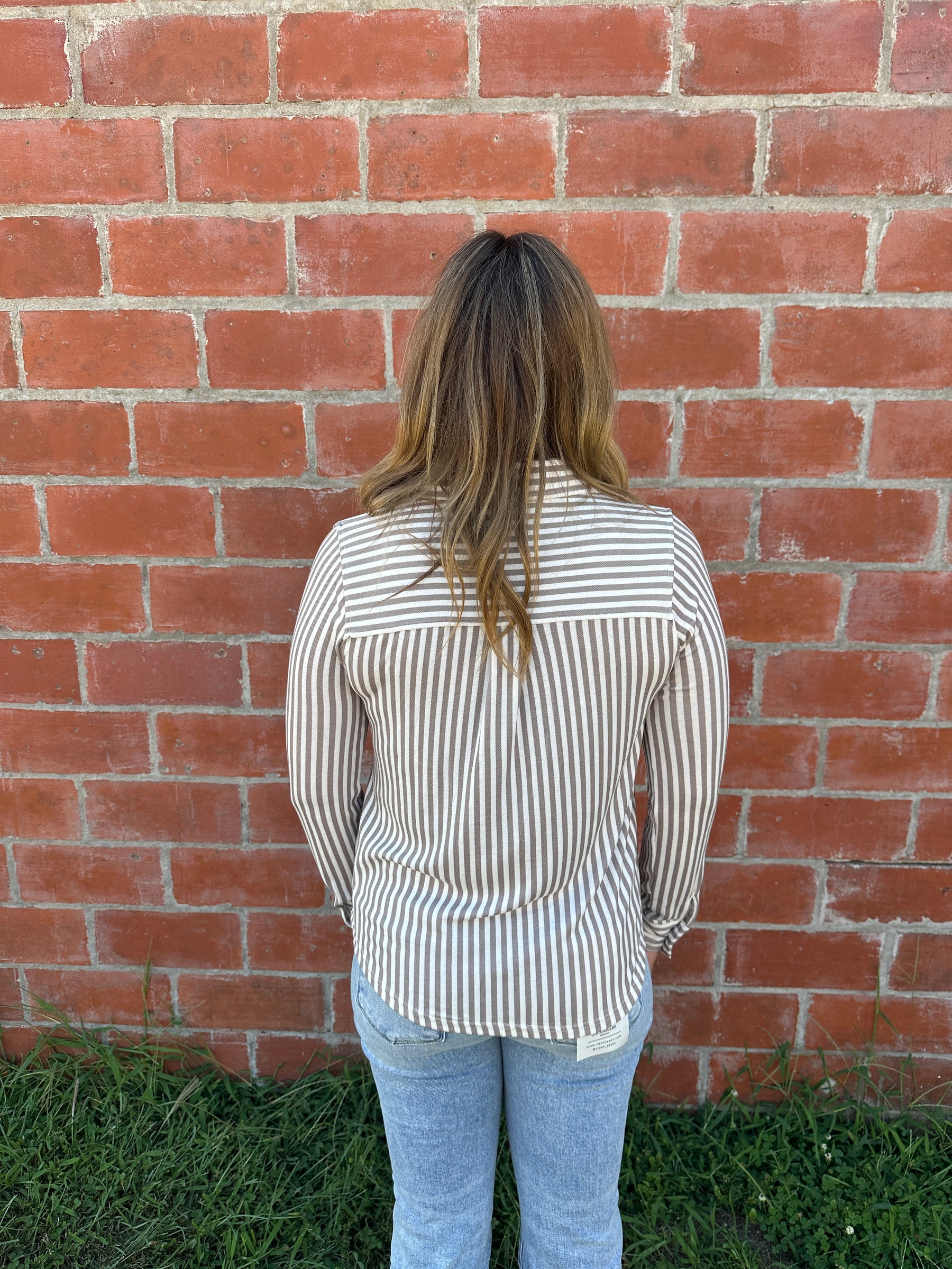 Buttery Soft Button Down - Mocha