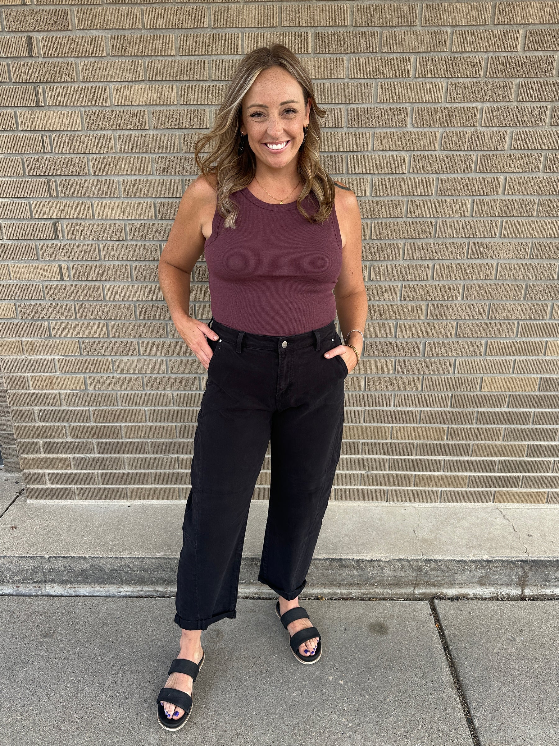 Black Barrel Jeans
