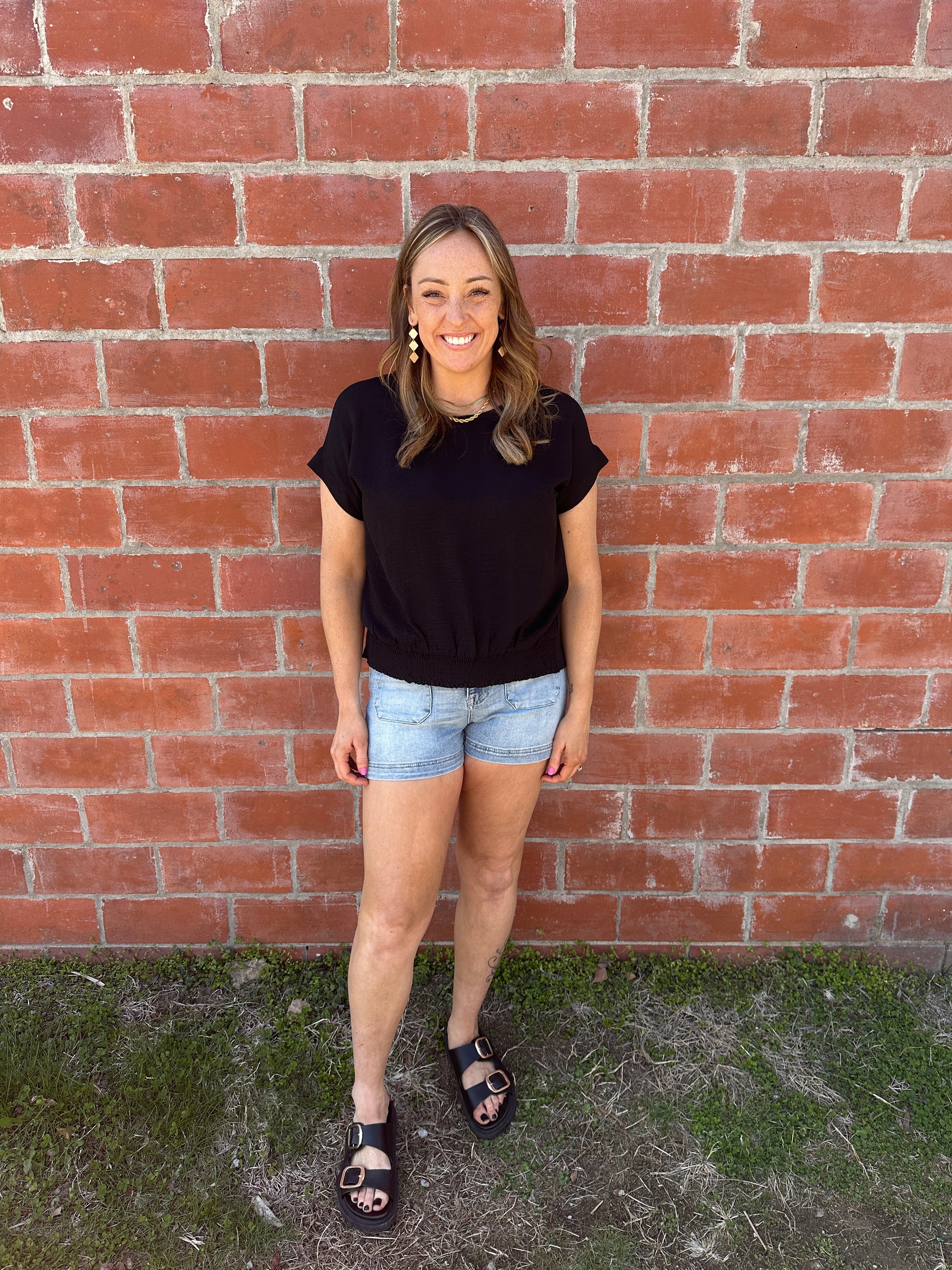 Smocked Hem Crinkle Top - Black