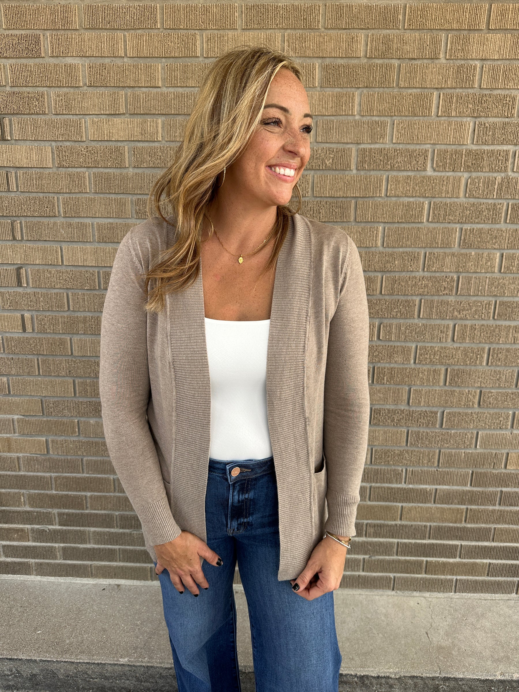 OG Rooted Cardigan - Camel