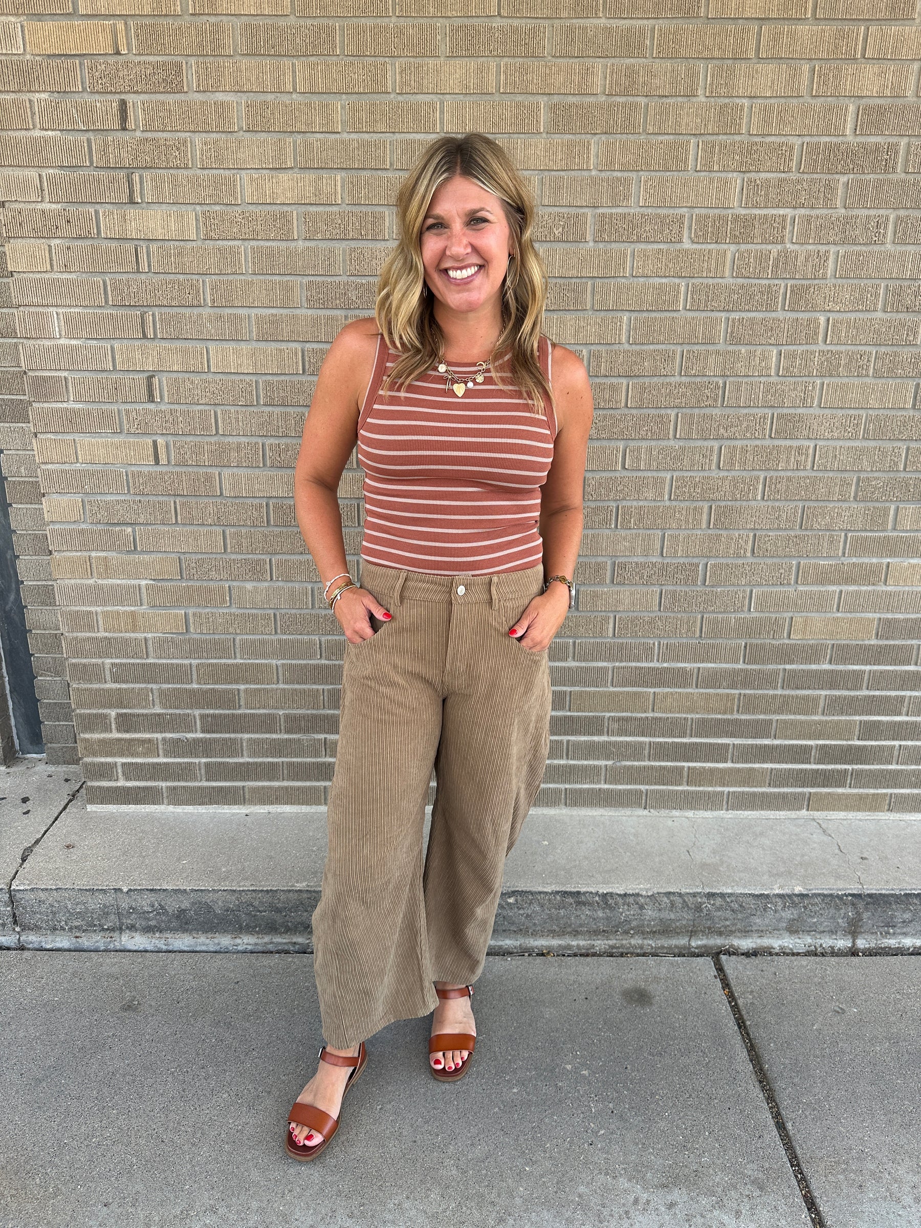 Corduroy Barrel Jeans