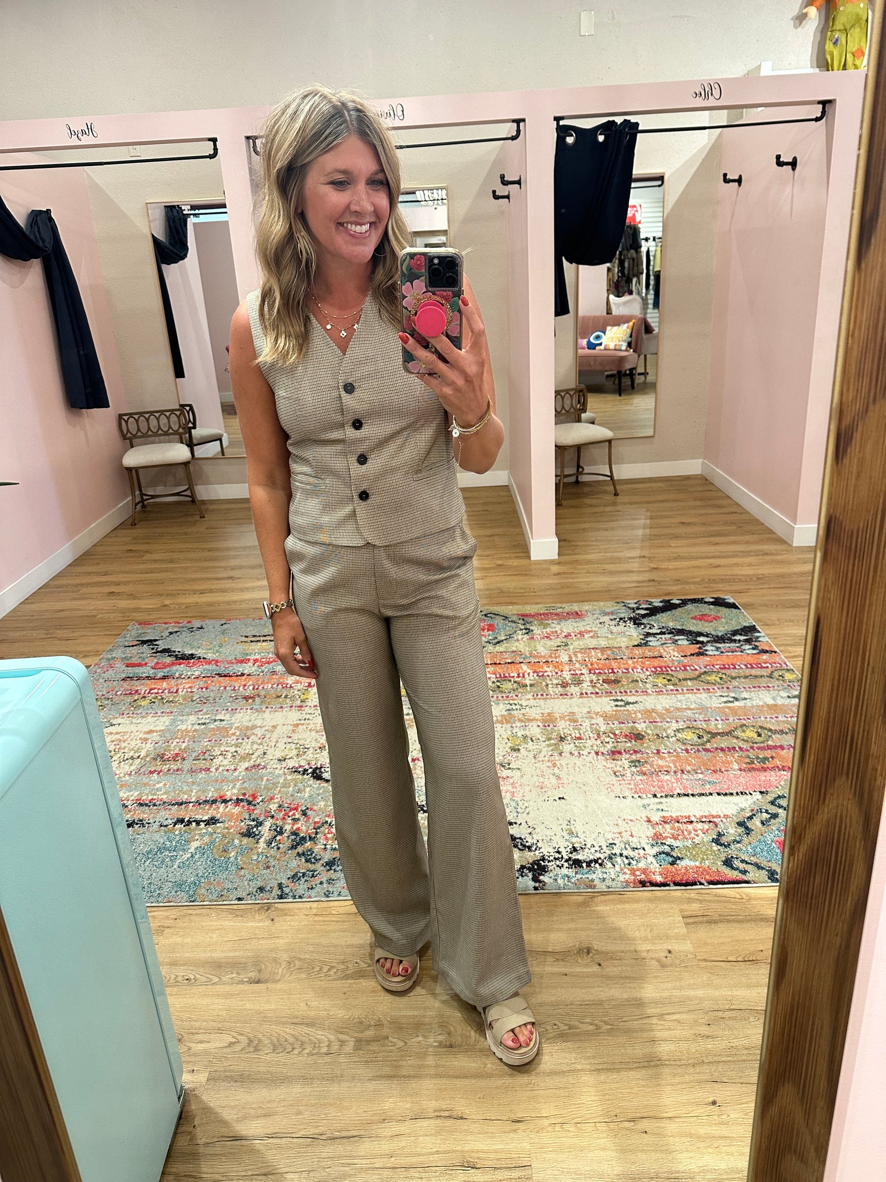 Showstopper Plaid Pants
