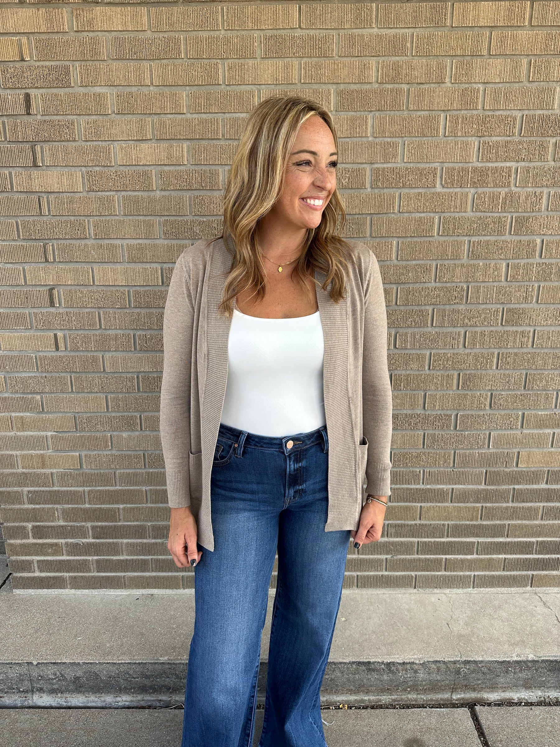 OG Rooted Cardigan - Camel
