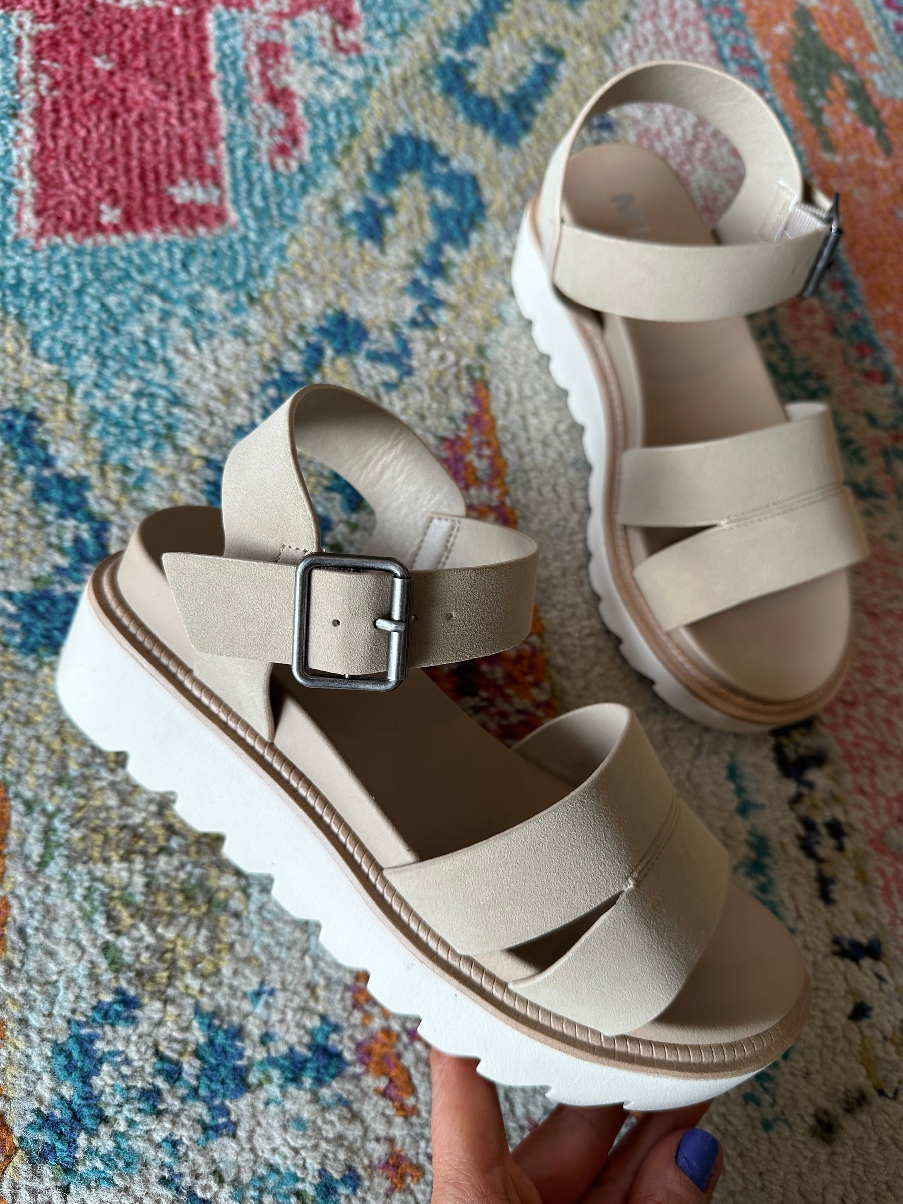 Zoey Sandals - Taupe