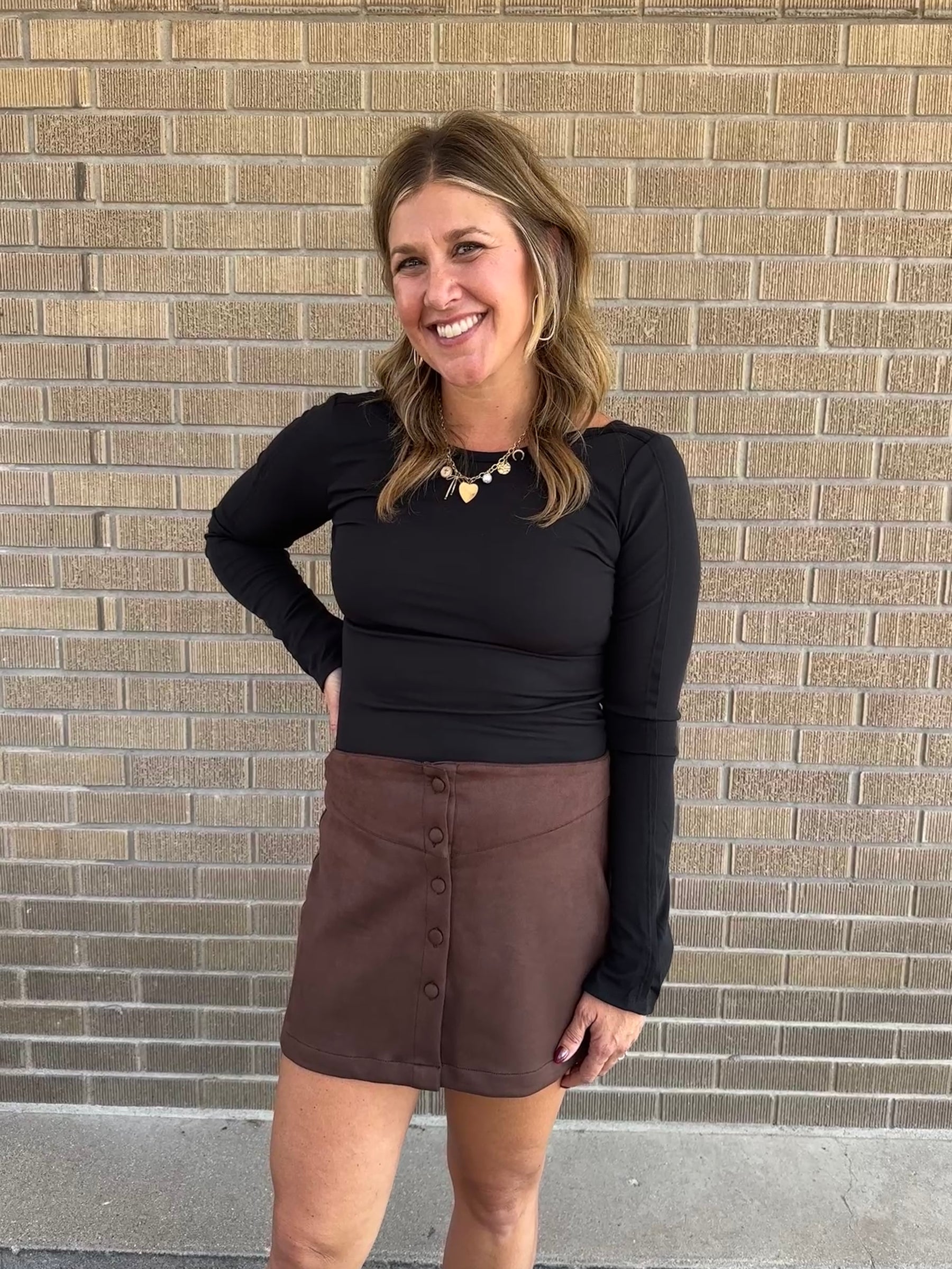 Peep The Back Black Top