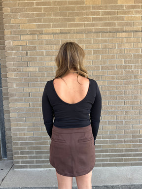 Peep The Back Black Top