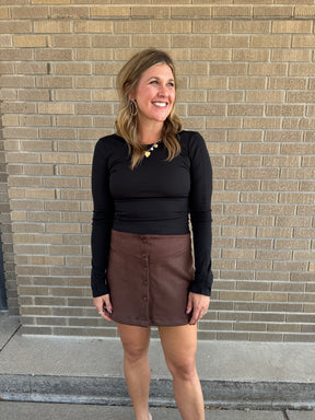 Peep The Back Black Top