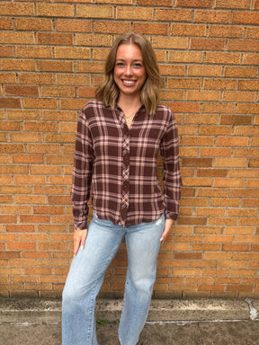 Daphne Shirt - Blush Brown