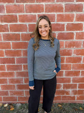 Stacy Top - Navy & Ivory