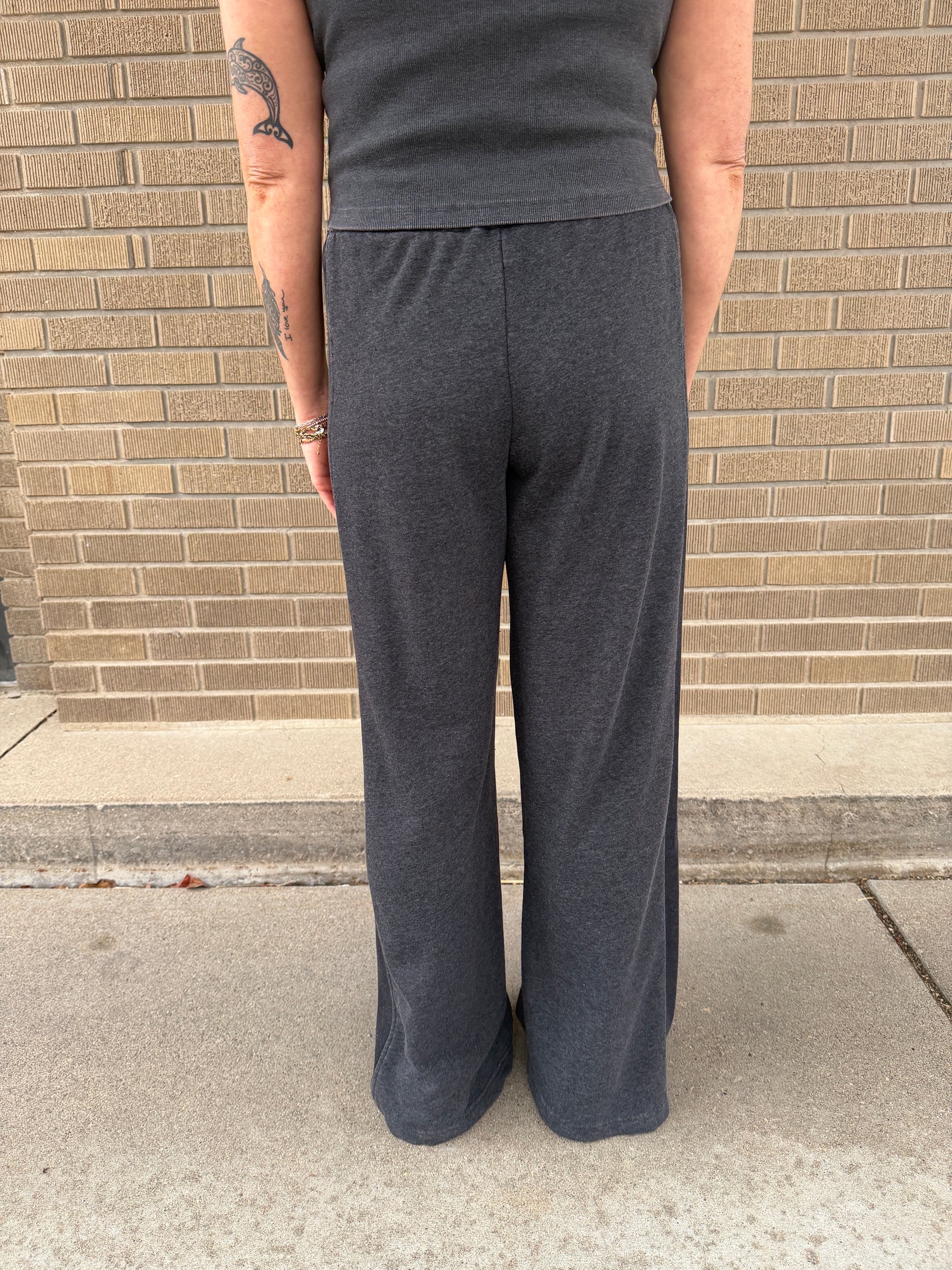 On The Go Wide Leg Pants - Black