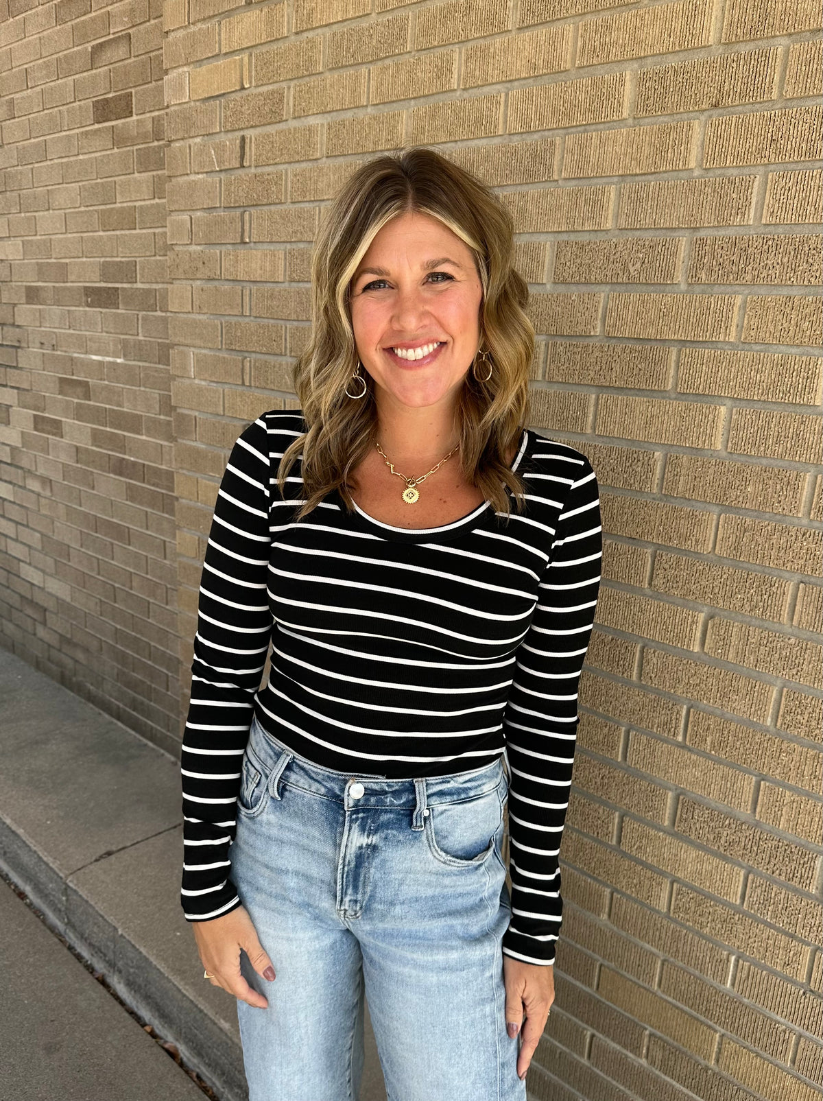 Scoop Neck Stripe Top - Black