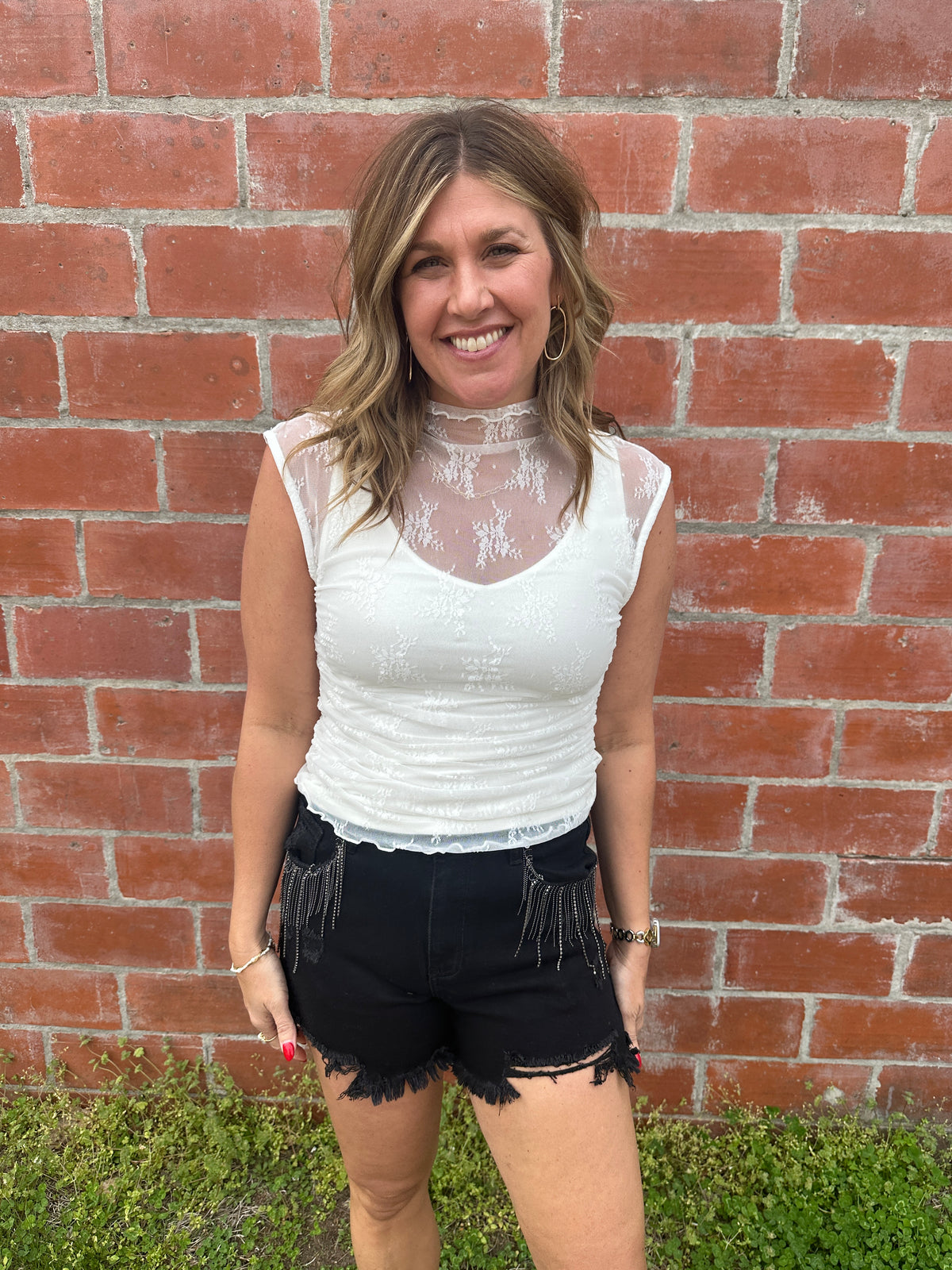 Sleeveless Lace Layer - White