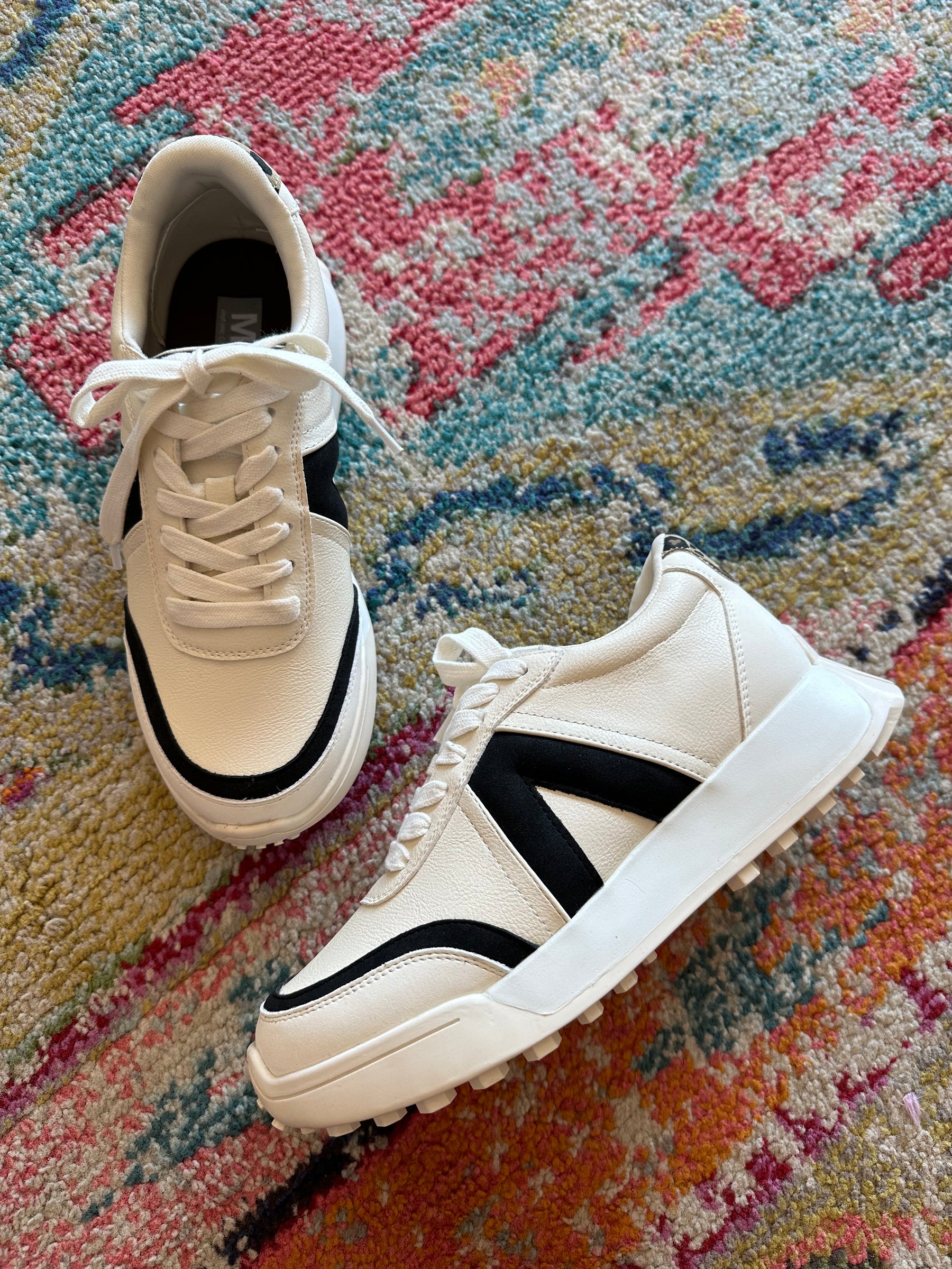 Gemma Sneakers