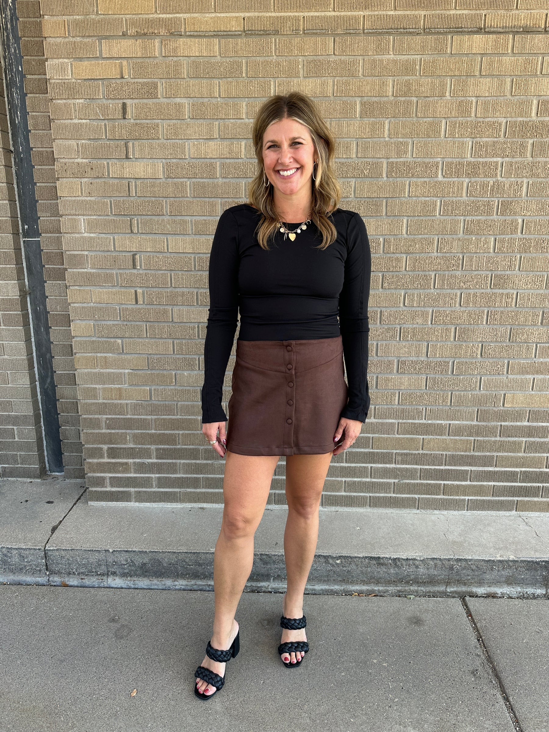 Peep The Back Black Top