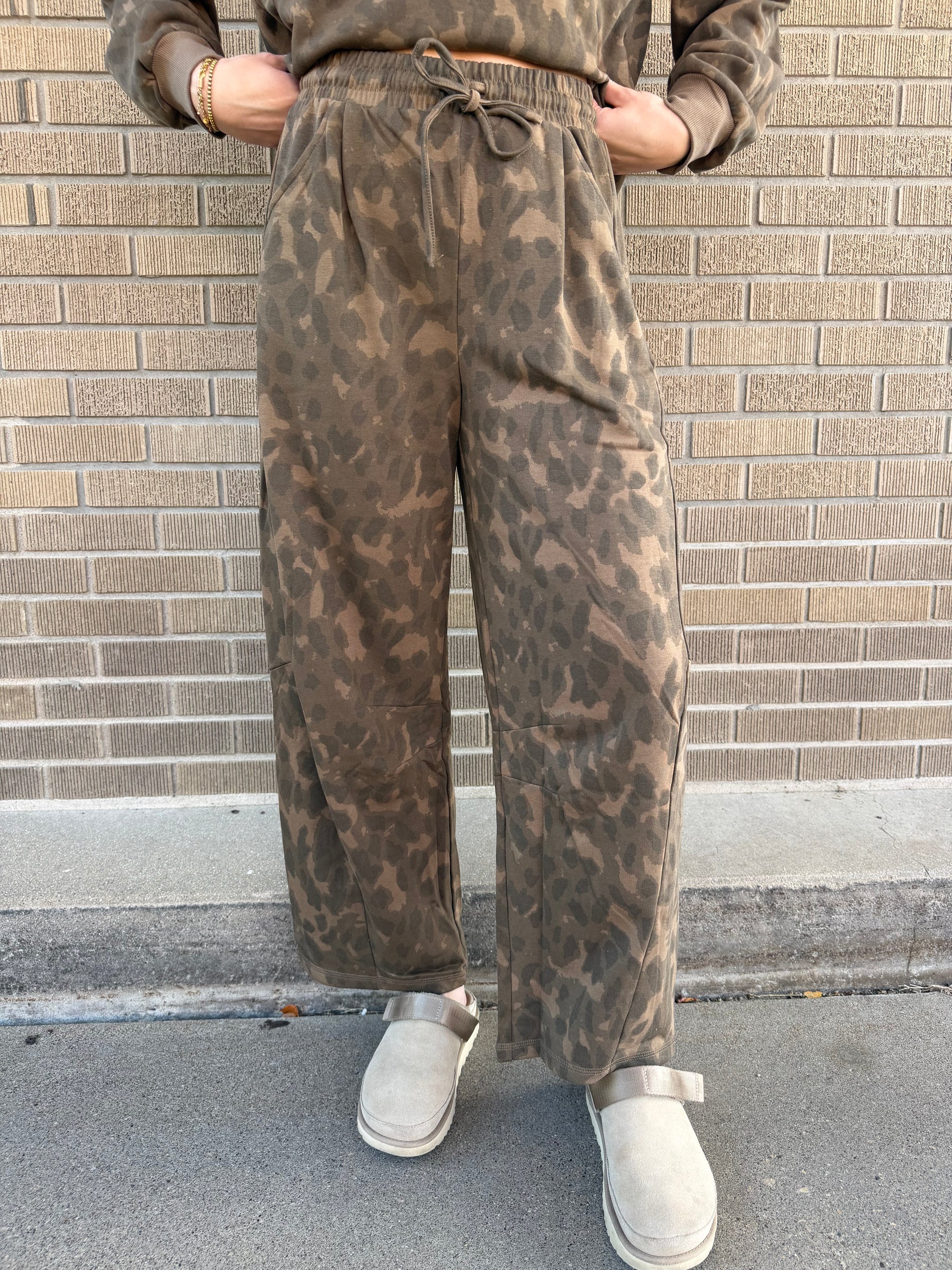 Baddie Abstract Barrel Sweatpants