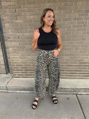 Leopard Barrel Jeans