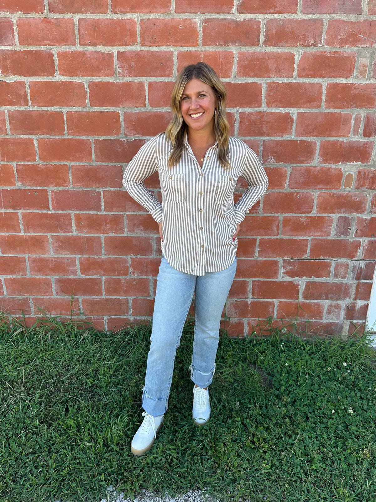 Buttery Soft Button Down - Mocha