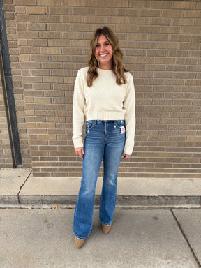 Classic Knit Crop Sweater - Cream