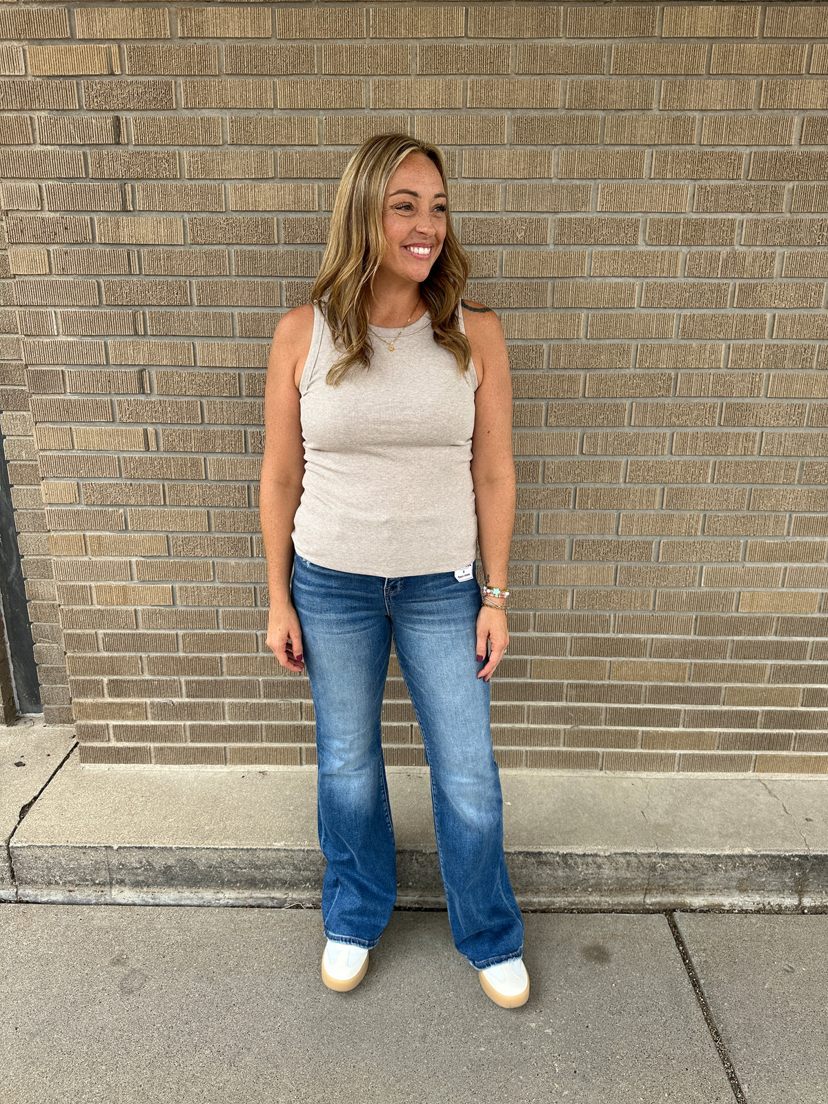 Edlin Tank - Taupe