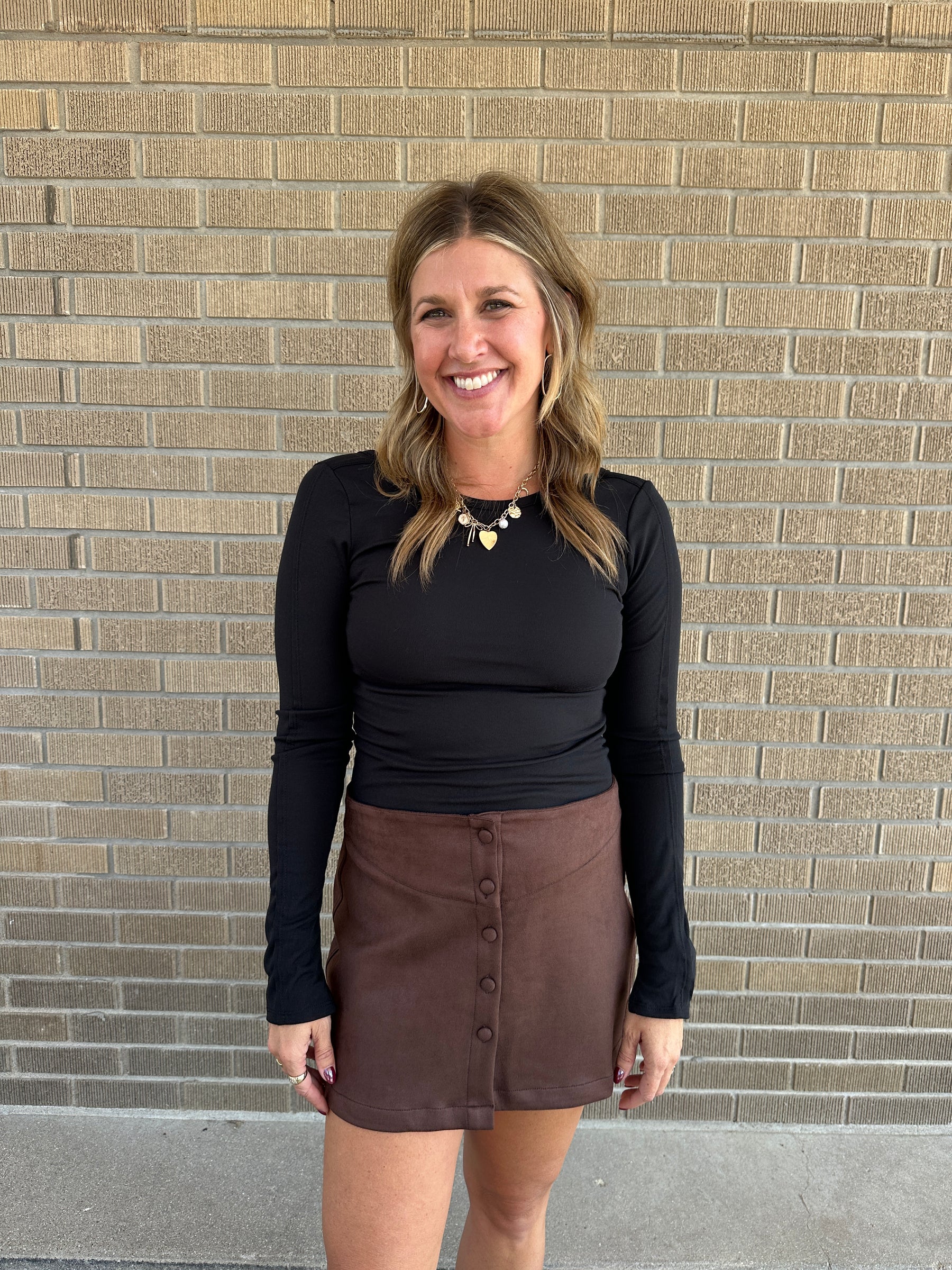 Peep The Back Black Top