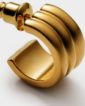 Hanna Huggie Hoop