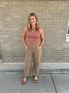 Corduroy Barrel Jeans