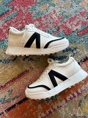 Gemma Sneakers