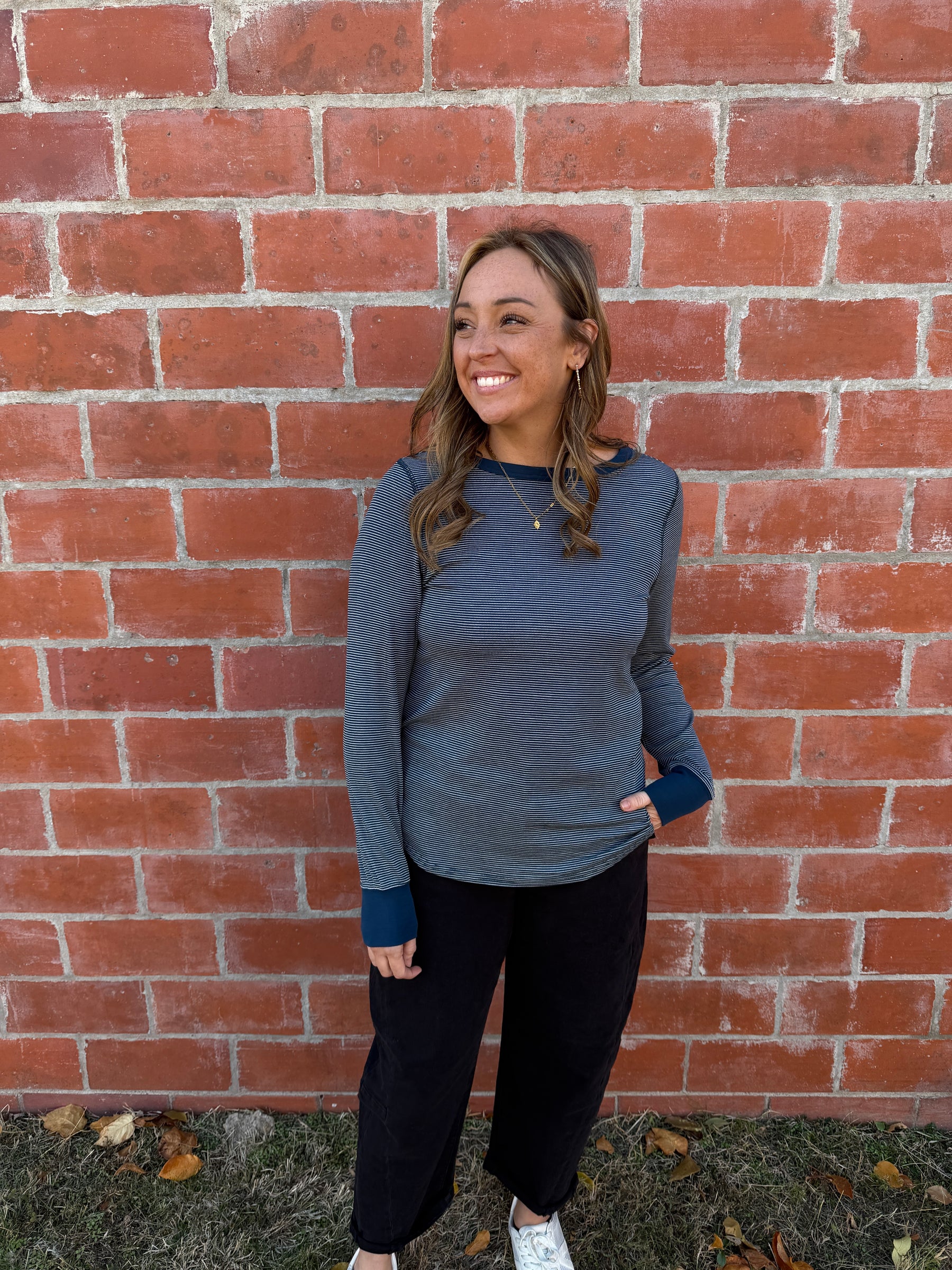 Stacy Top - Navy & Ivory