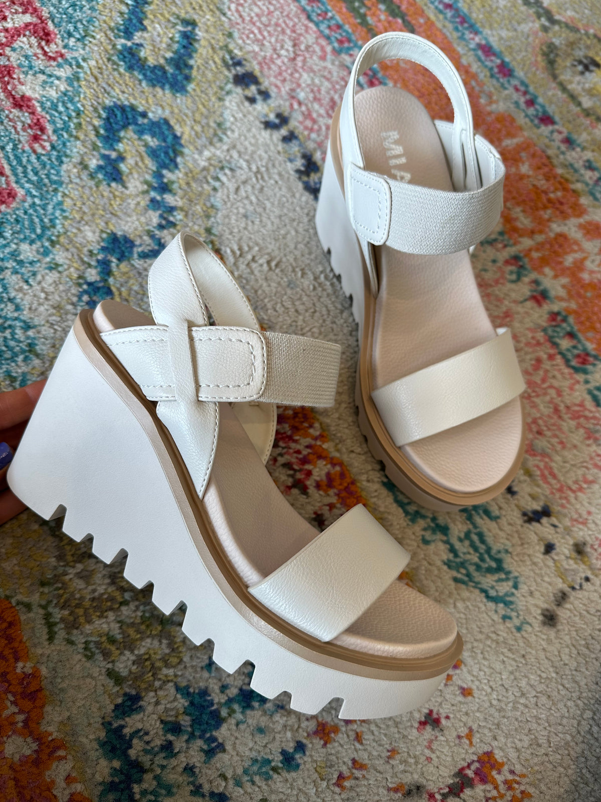 Lily Wedges