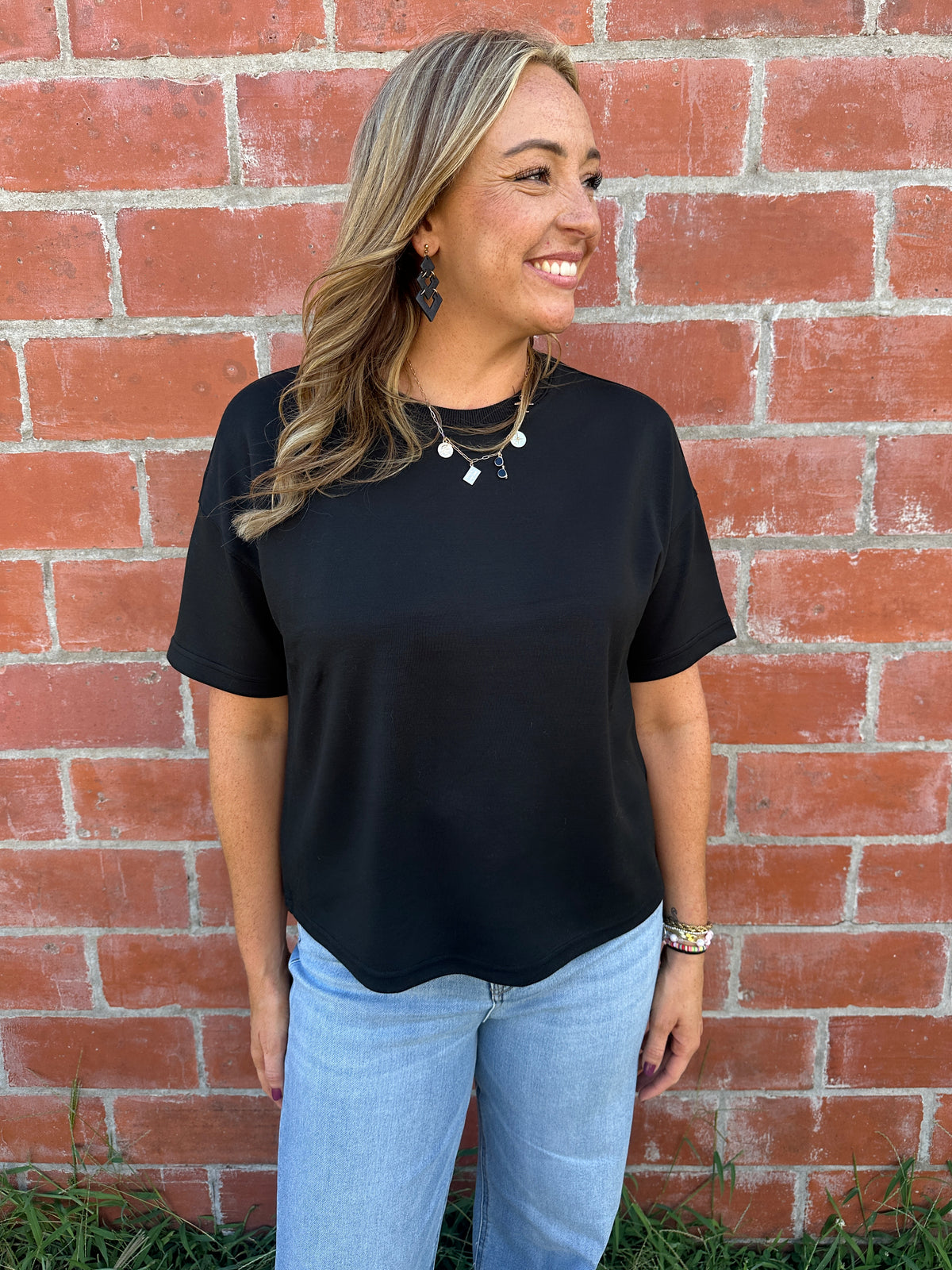 Corrie Tee - Black