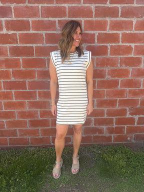 Avelin Dress