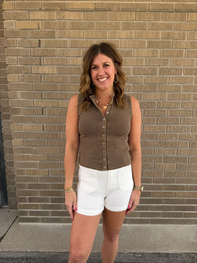 White Denim Details Shorts