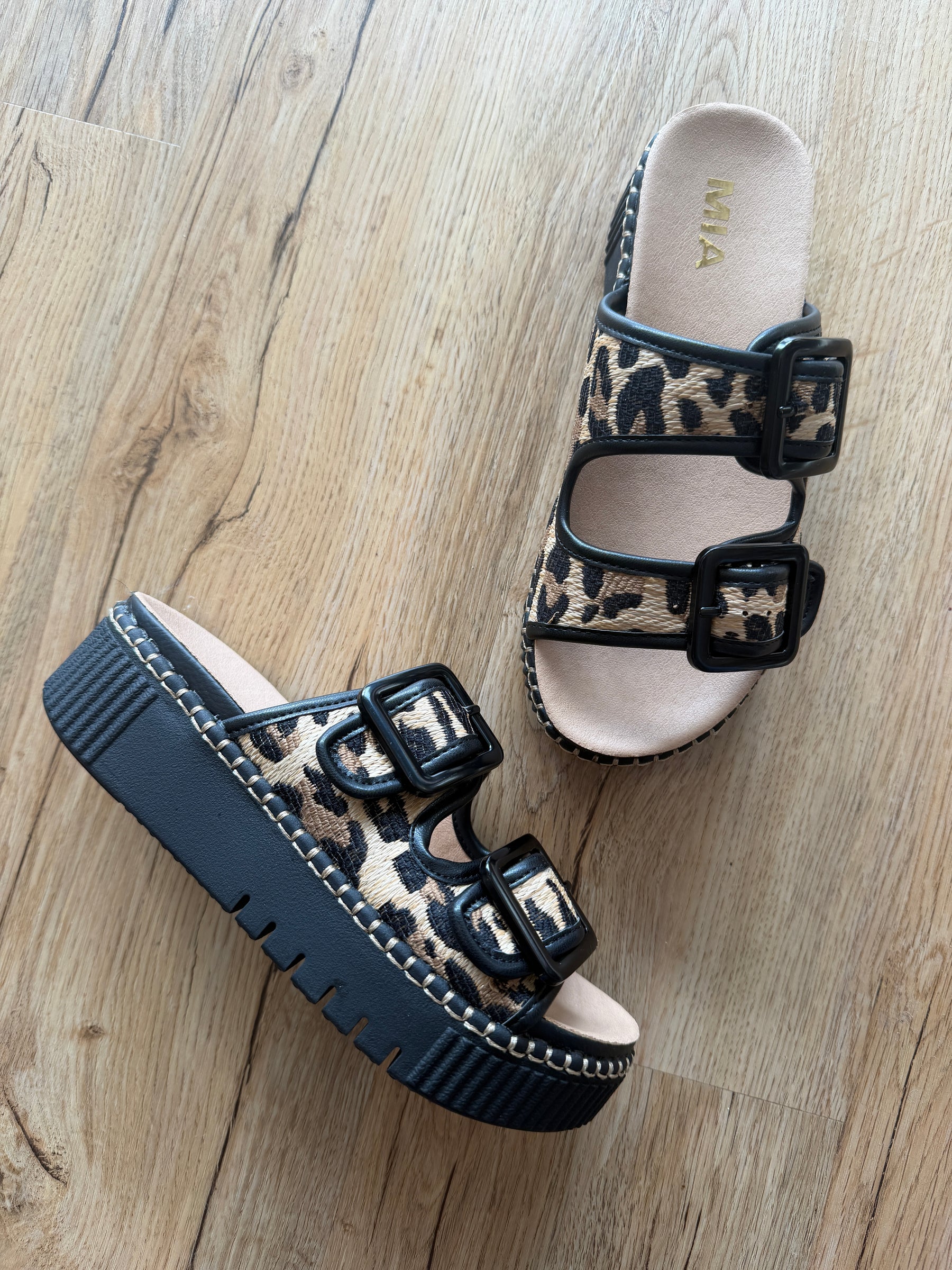 Leopard Slides