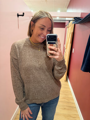 Lightweight Knit Sweater - Chestnut