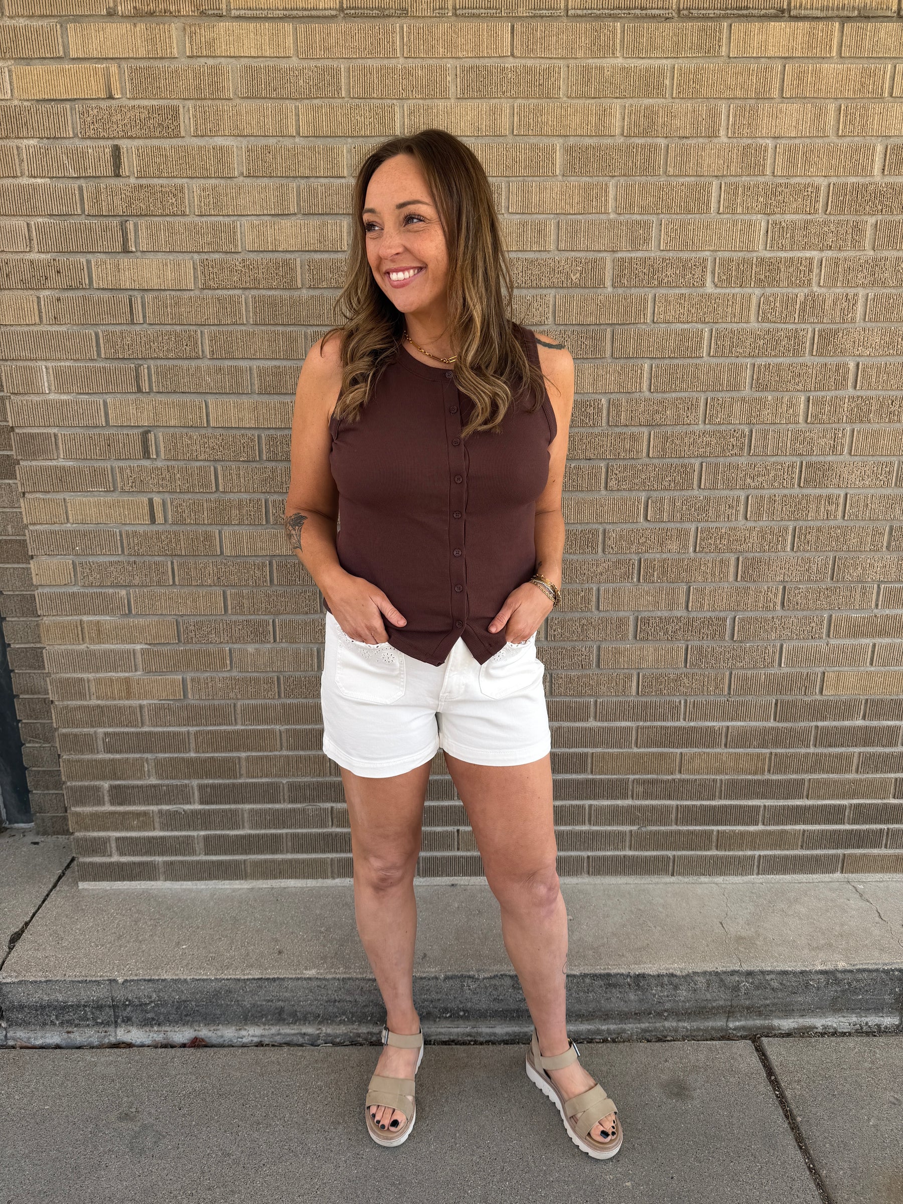 White Denim Details Shorts