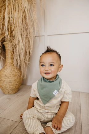 Haven 4 Pack Bib Set